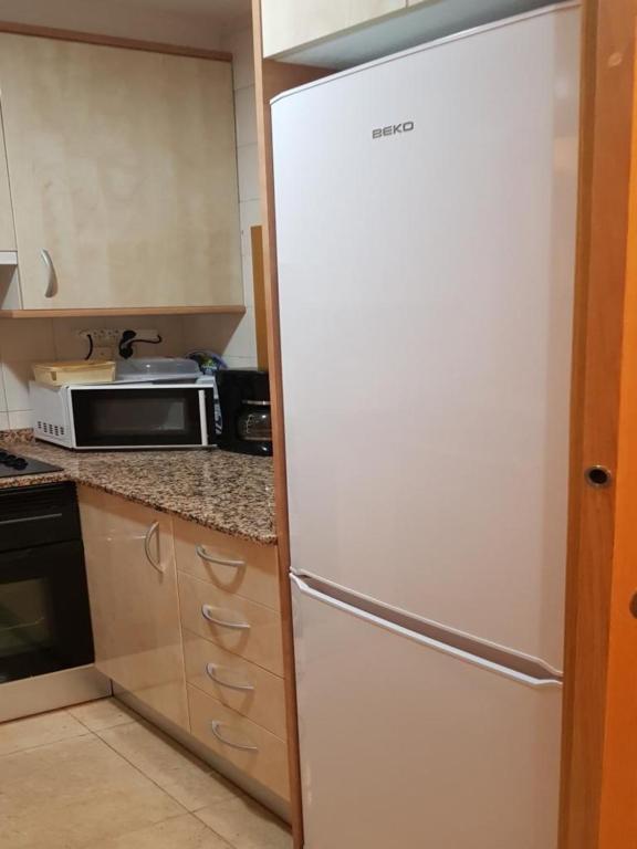 Disponible -11 Al 21 Abril-Apt Cachirul- 4 Pers -Wifi -Aire Acond- Parking Opcionable Extra Benidorm Exterior foto