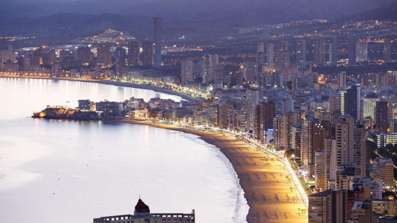 Disponible -11 Al 21 Abril-Apt Cachirul- 4 Pers -Wifi -Aire Acond- Parking Opcionable Extra Benidorm Exterior foto